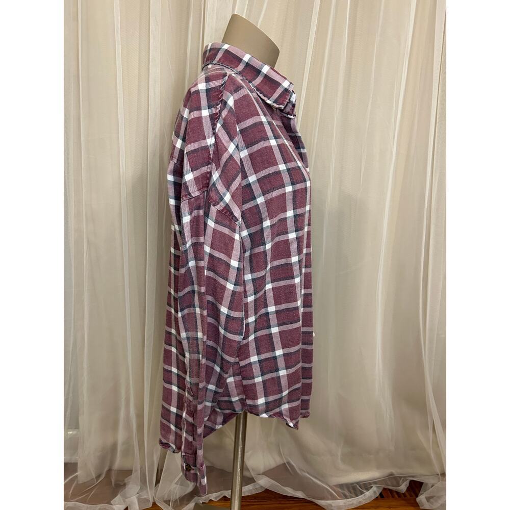 Brandy Melville Plaid Flannel - One size - vintage like - Picture 2 of 5